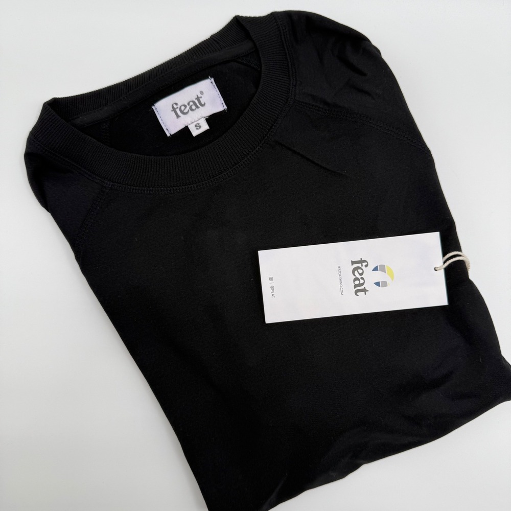 NWT Feat FlowTech‎ Roam Crewneck Black Lightweight Sweatshirt Unisex Sm